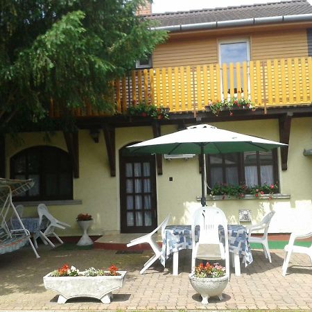 Sarkadi Apartman Hajdúszoboszló Extérieur photo