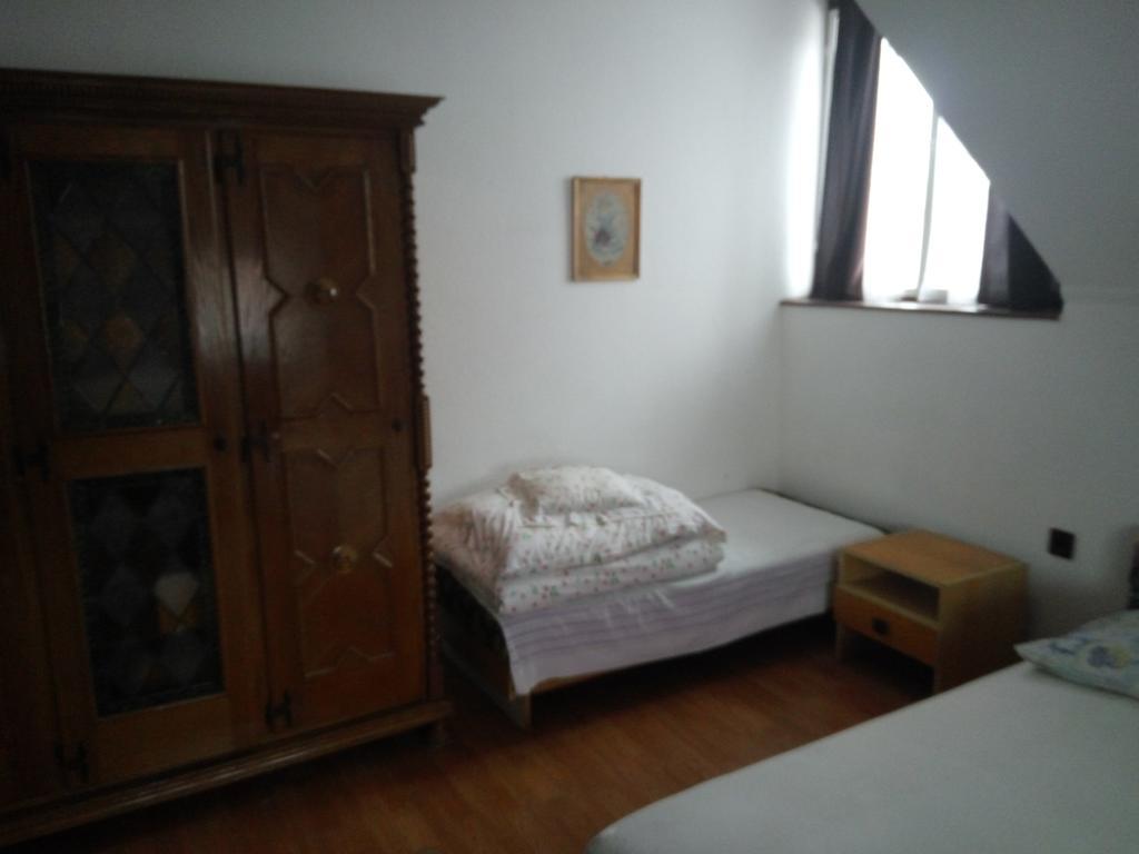 Appartement Sarkadi Apartman à Hajdúszoboszló Extérieur photo