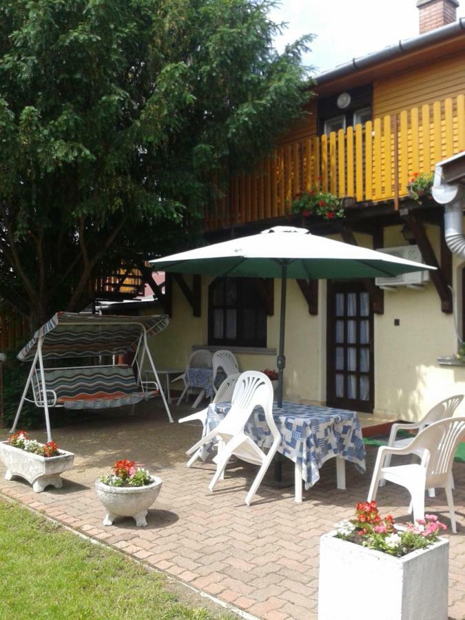 Sarkadi Apartman Hajdúszoboszló Extérieur photo