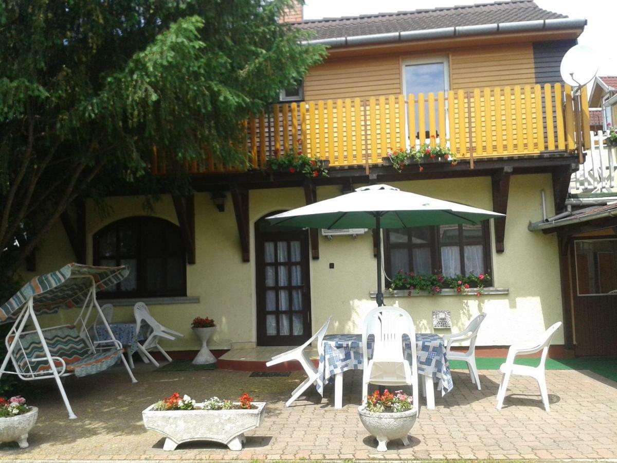 Sarkadi Apartman Hajdúszoboszló Extérieur photo
