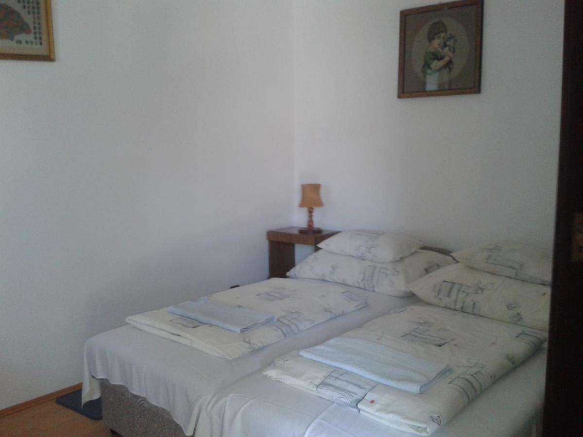 Sarkadi Apartman Hajdúszoboszló Extérieur photo